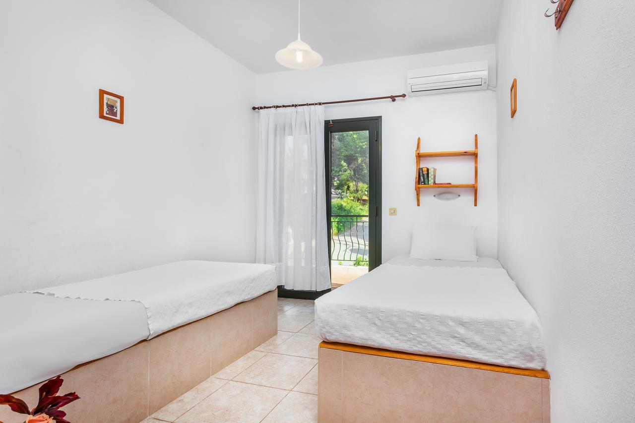 Xenios Loutra Village Mary'S House Agia Paraskevi  Exterior photo